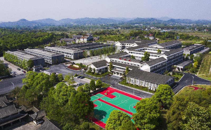 学院全景图.jpg